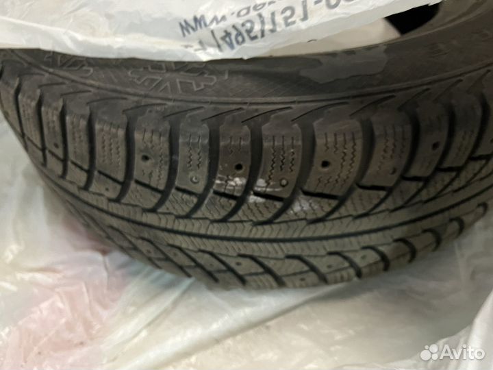 Gislaved Euro Frost 5 215/60 R16