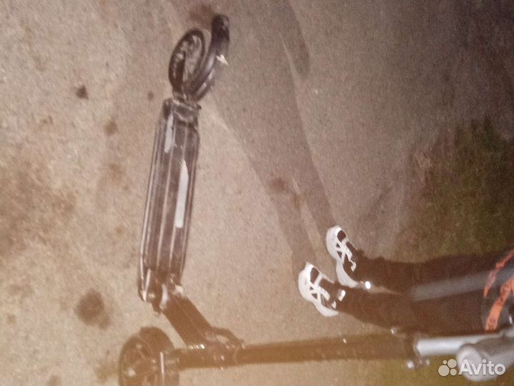 Продам самокат в нормальном состоянии