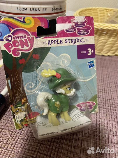 Пони из старой коллекции My little pony