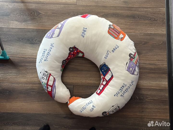 Кокон и подушка для кормления