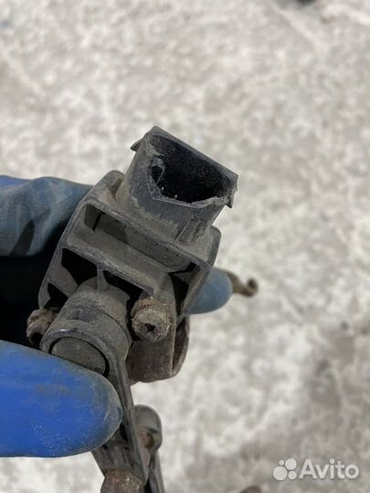 Датчик дорожного просвета задний bmw f30