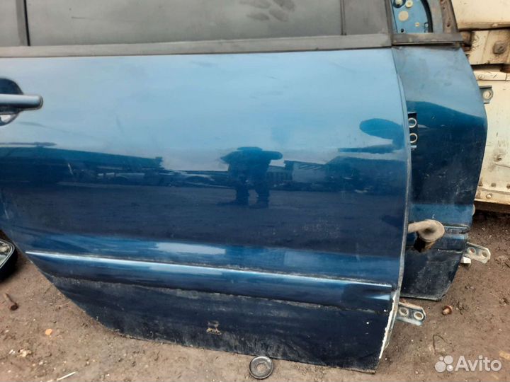 Mitsubishi lancer 9 дверь правая задняя