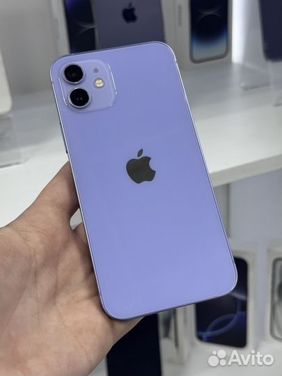 iPhone 12, 64 ГБ