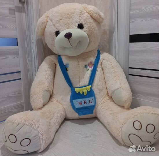 Большой плюшевый, музыкальный медведь