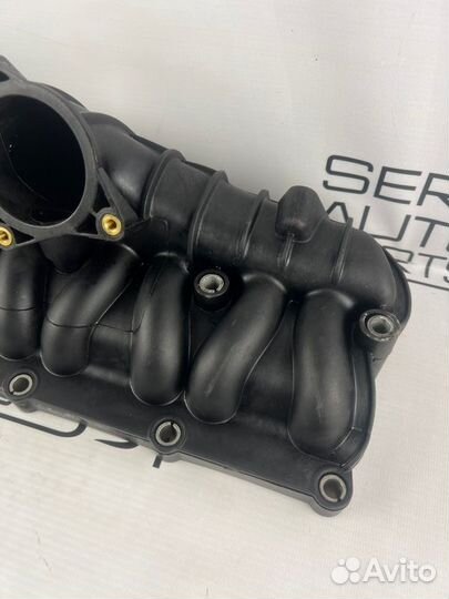 Коллектор впускной Volkswagen Passat B6 2.0 BMR