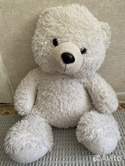 Плюшевый медведь