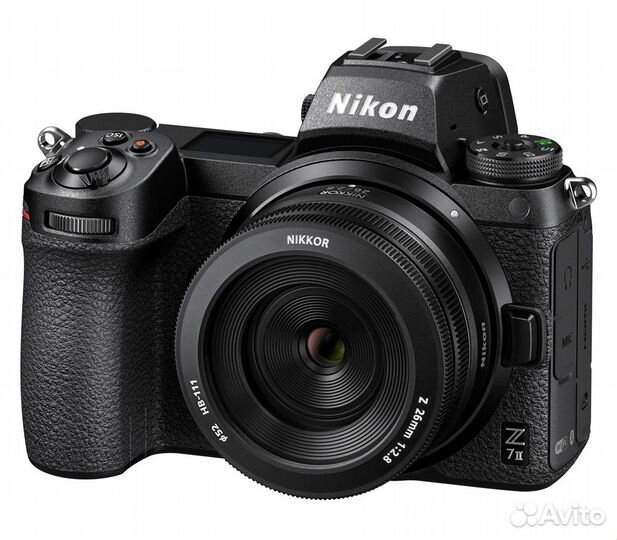 Объектив Nikon Nikkor Z 26mm f/2.8