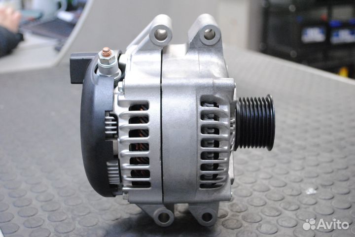 Генератор BMW X5 E70, X6 E71, F10, F30 3.0i