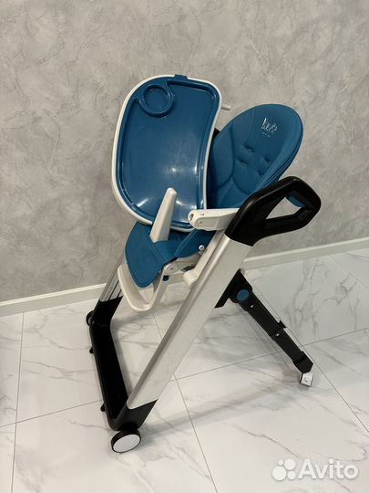 Детский стульчик для кормления