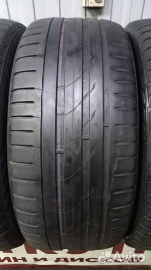 Nokian Tyres zLine SUV 265/45 R21 104Y