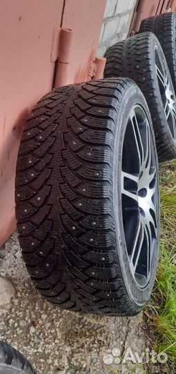 Nokian Tyres Hakkapeliitta 4 245/40 R18