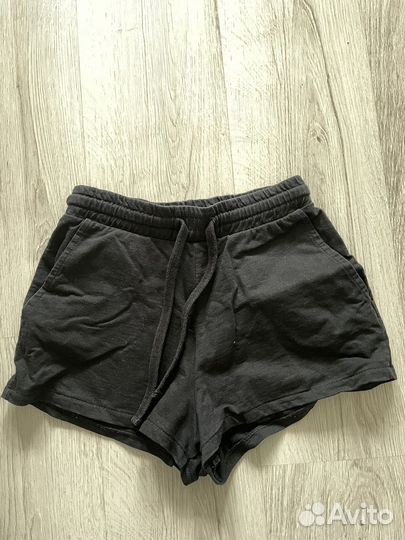 Шорты черные