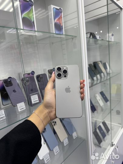 iPhone 15 Pro Max, 256 ГБ