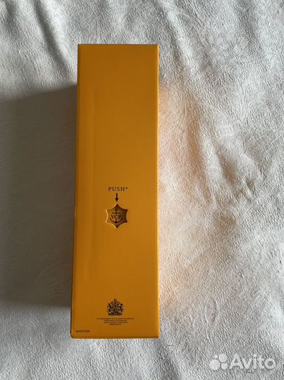 Коробка от шампанского вдова Клико/ veuve Clicquot