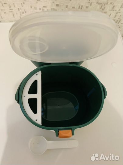 Контейнер для детской смеси новый