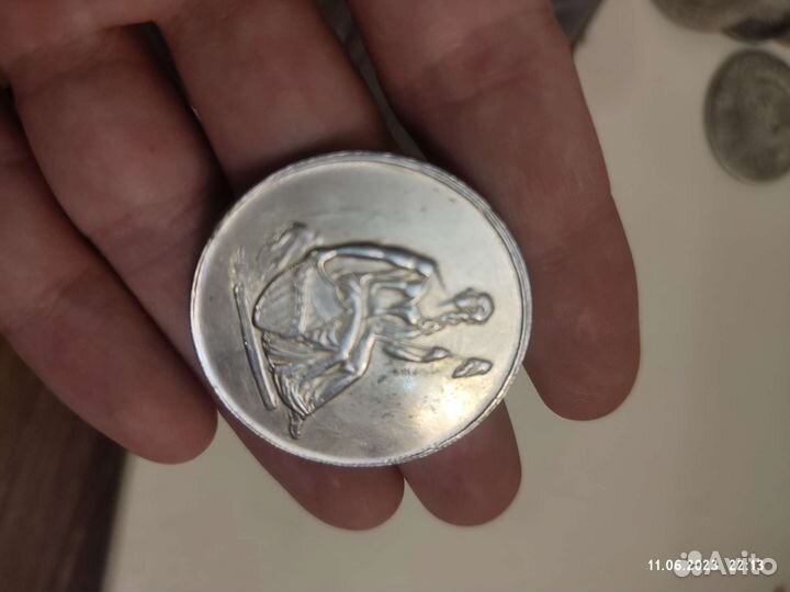 Серебряные монеты