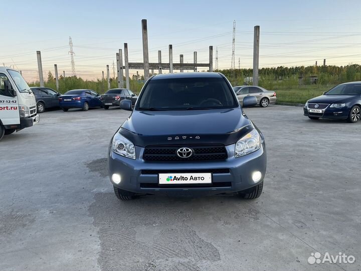 Toyota RAV4 2.0 AT, 2006, 246 586 км