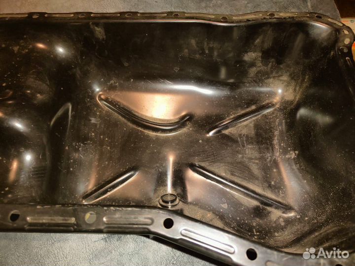 Поддон масляный двигателя