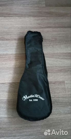 Гитара укулеле