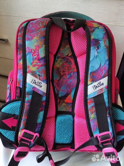 Рюкзак школьный для девочки DeLune