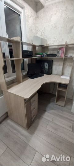 Компьютерный столик бу