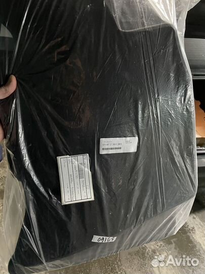 Коврики BMW M5 F10 Velours