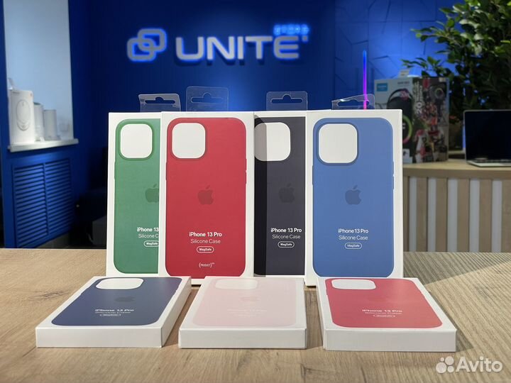 Чехол Silicone Case MagSafe iPhone 13 Pro