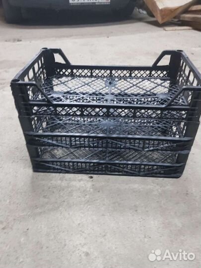 Ящик пластиковый