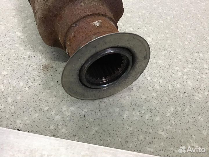 Полуось передняя правая Renault Sandero 2014