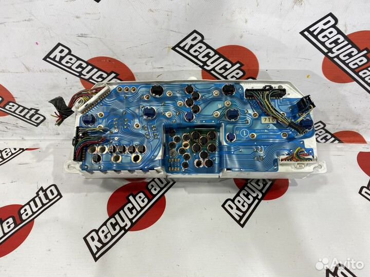 Спидометр mitsubishi pajero V45 6G74 1999