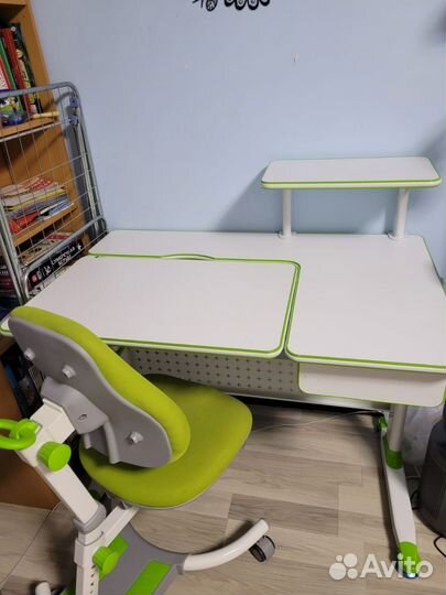 Растущая парта и стул бу
