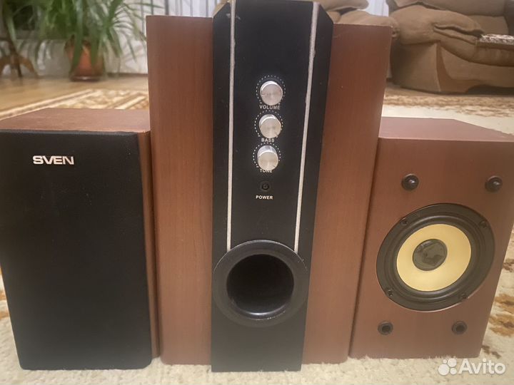 Сабвуфер Sven sps 820