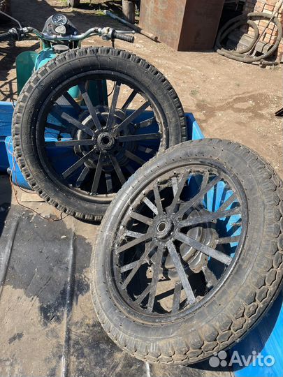 Трицикл Урал