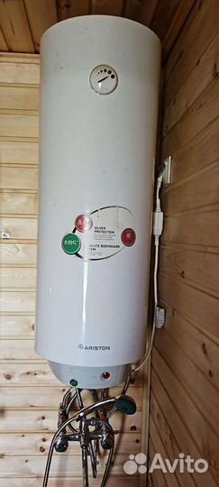 Водонагреватель Ariston