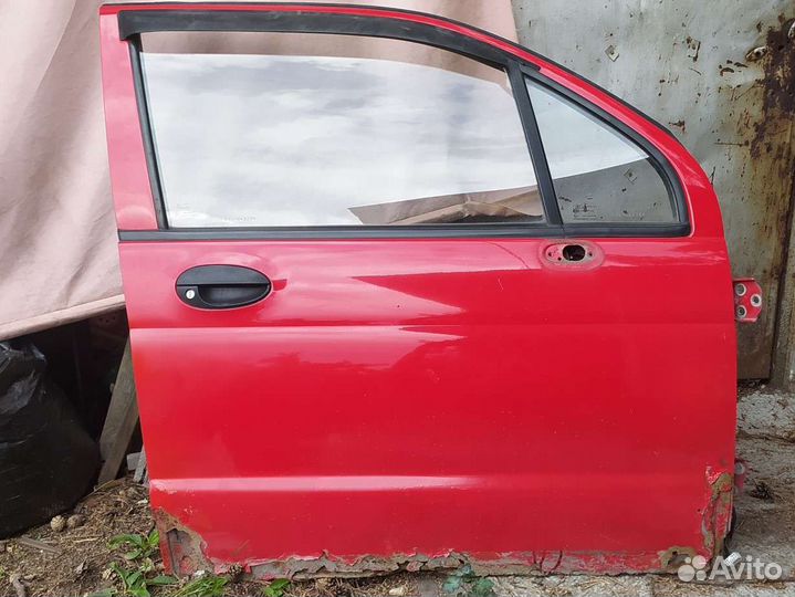 Дверь передняя правая daewoo matiz