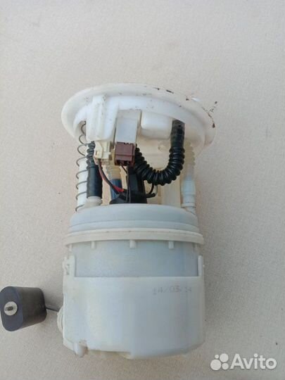 Бензонасос Renault Sandero K7J710 2014