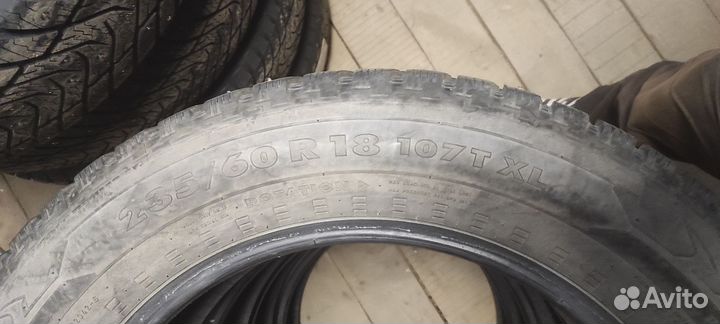 Nokian Tyres Hakkapeliitta 5 235/60 R18