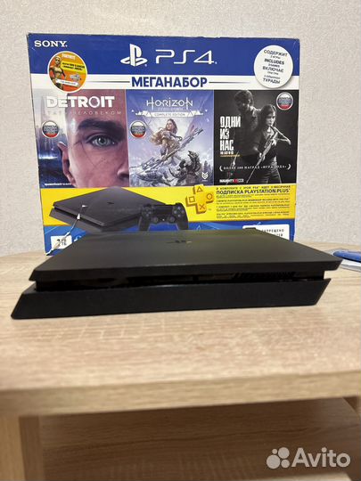 Sony PS4 slim 1tb 2208b с Играми