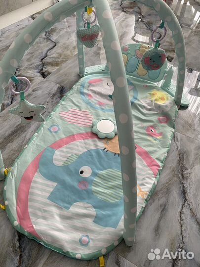 Развивающий коврик с пианино