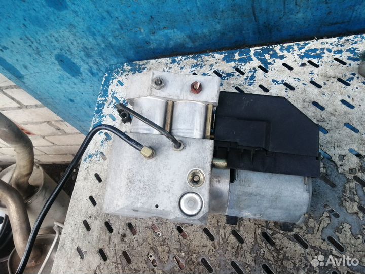 Блок ABS Mercedes W140