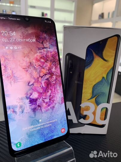 Телефон Samsung a30 3/32gb отличное состояние