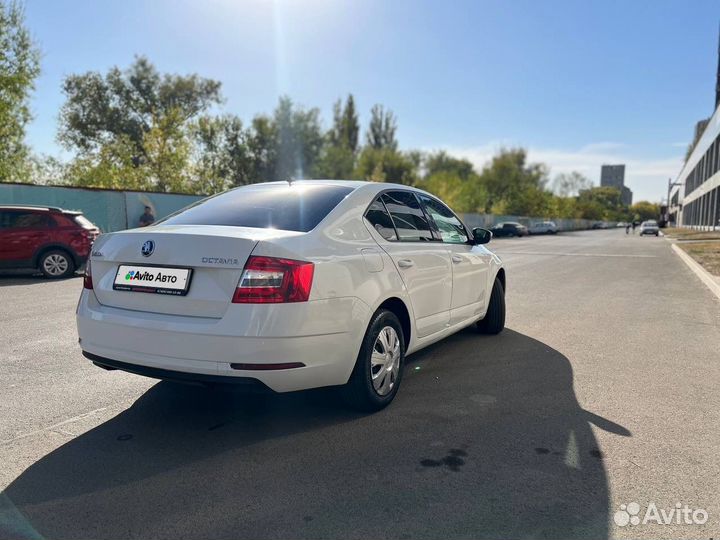 Skoda Octavia 1.6 AT, 2019, 168 905 км