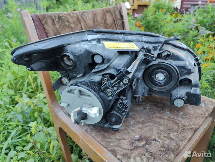 Фара левая harrier