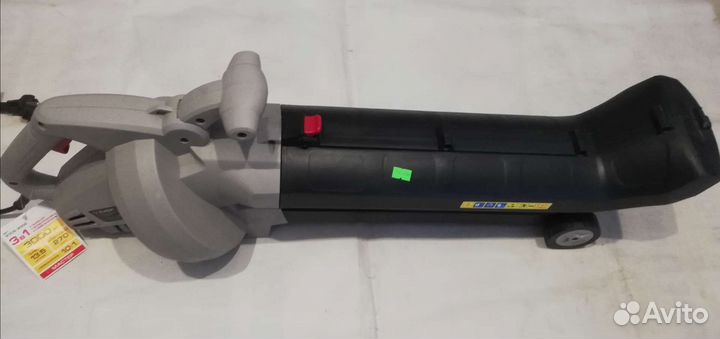 Садовый пылесос 3в1 Зубр зпсэ-3000