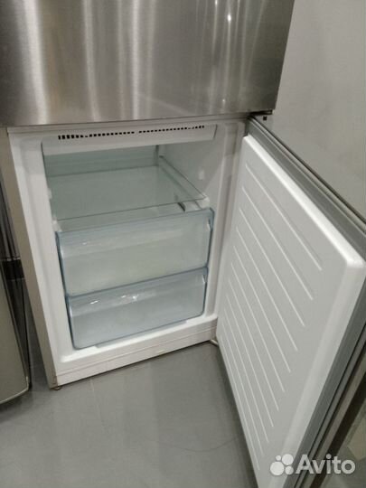 Холодильник бу Bosch