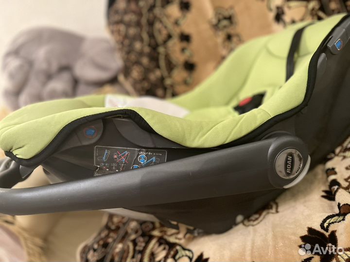 Автокресло roan babies