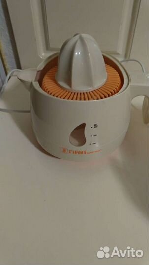 Соковыжималка электрическая для цитрусовых