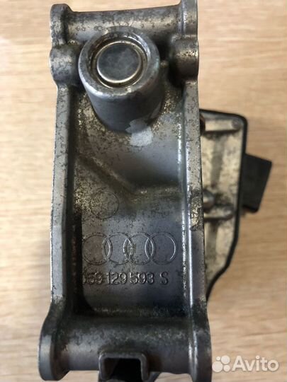 Дроссельная заслонка Audi Q7