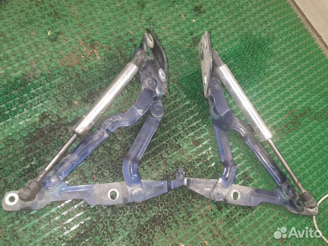 Петля крышки Багажника Фольксваген Пассат Б5