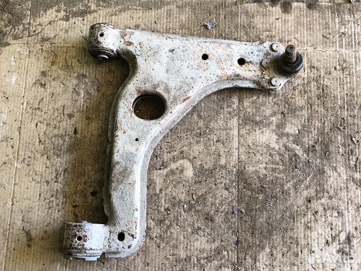 Opel astra h рычаг